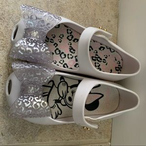 Mini Melissa white bows USA size 8